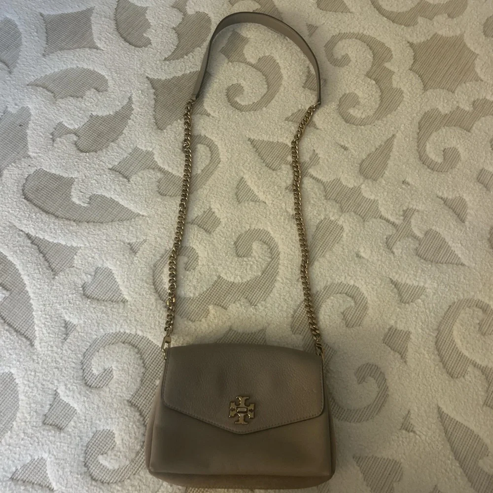 Tory Burch beautiful gray